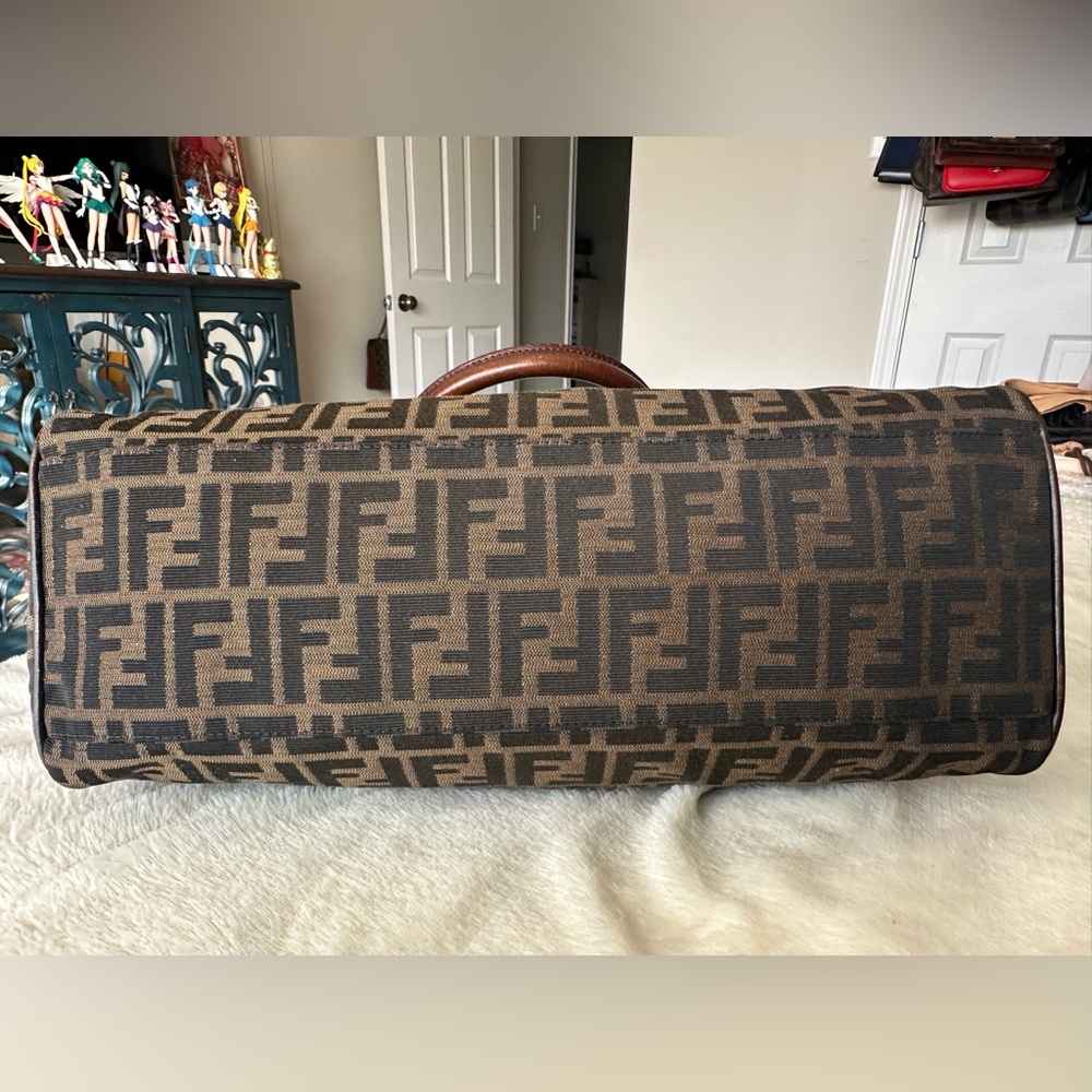 Fendi Zucca Brown Canvas Shoulder/Hand Bag - Picture 12 of 16